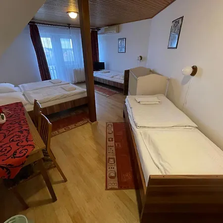 Koller Panzio 3* Bonyhad